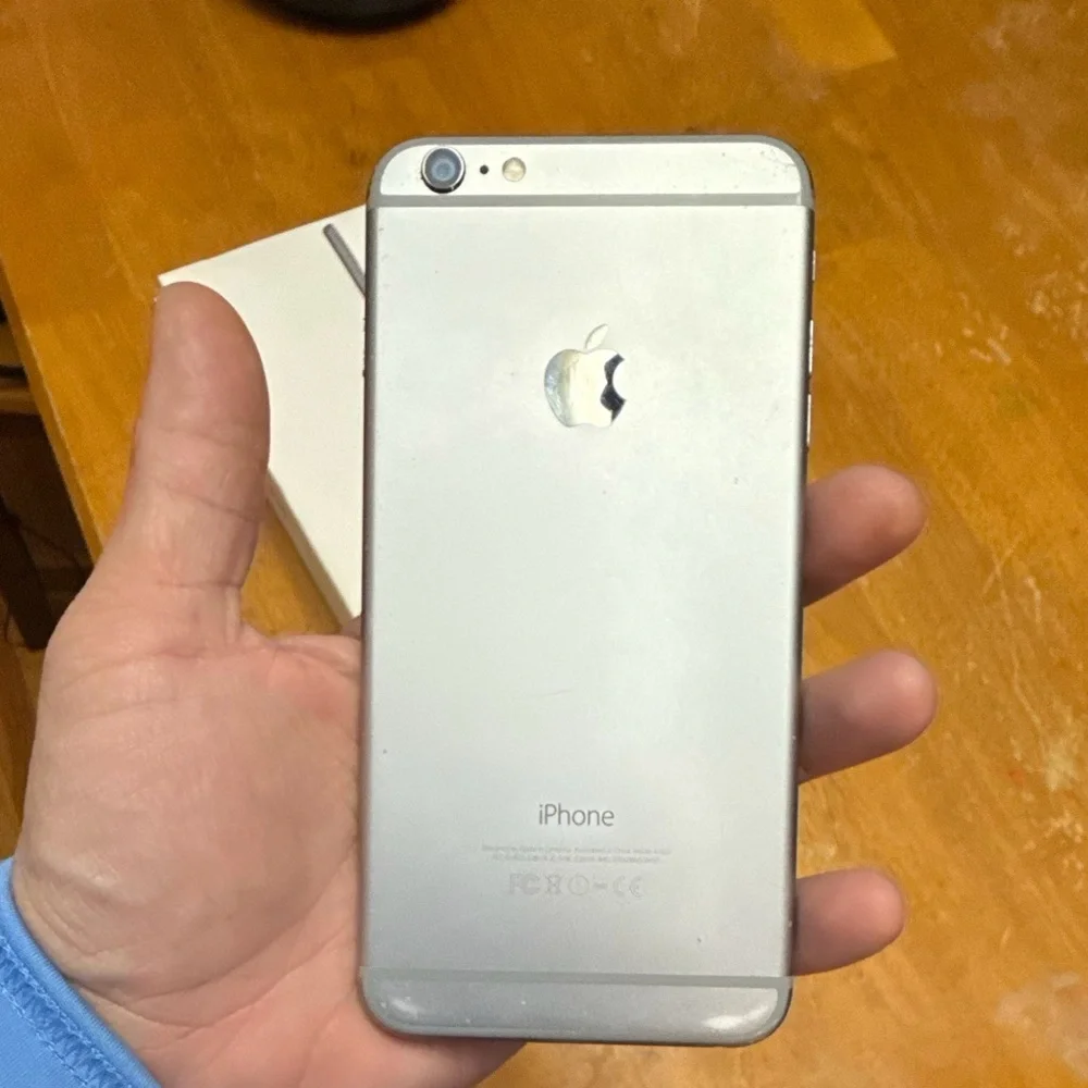 Parts Only! Apple IPhone 6 Plus